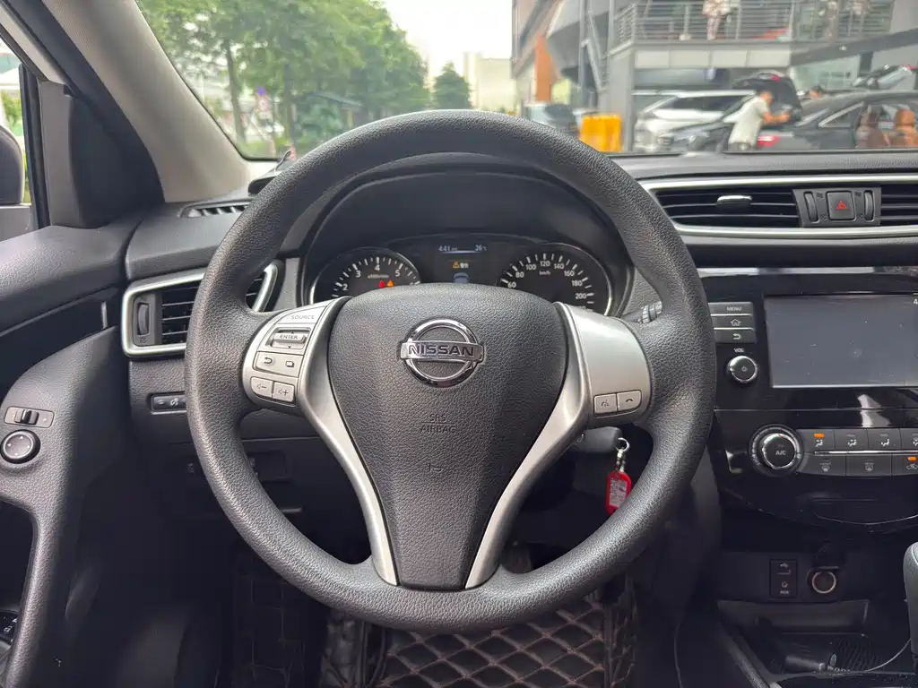 Nissan Qashqai 2017 — фото 14