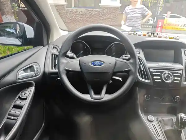 Ford Focus 2016
