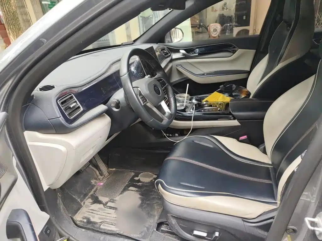 BYD Qin PLUS 2022 — фото 8