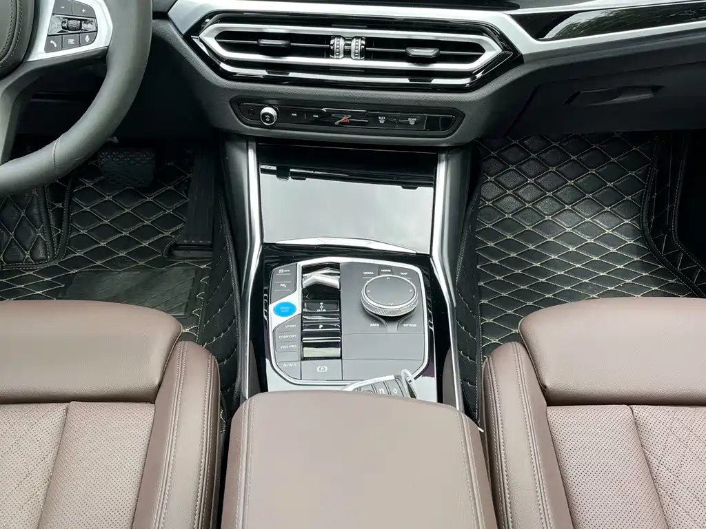 BMW i3 2022 — фото 16