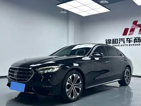 Mercedes-Benz E-Class 2025