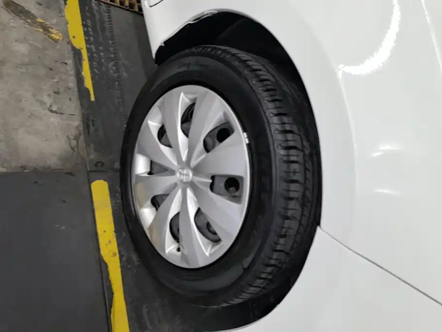 Toyota Yaris L 2016