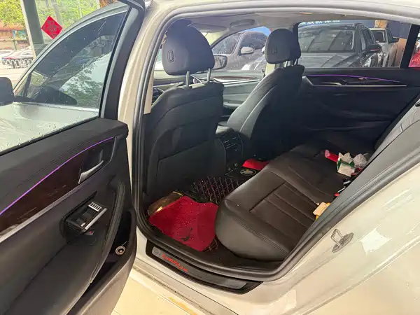 BMW 5 Series 2018