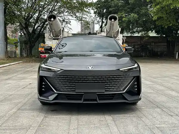 Changan UNI-V 2022
