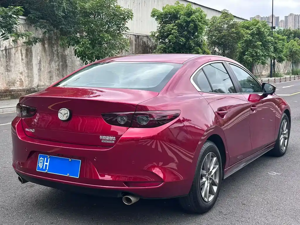 Mazda 3 Axela 2020 — фото 9