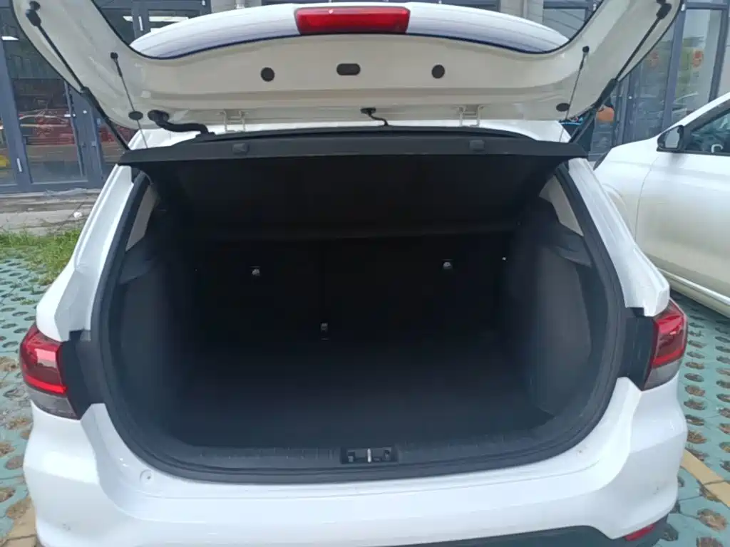 Kia KX CROSS 2018 — фото 19