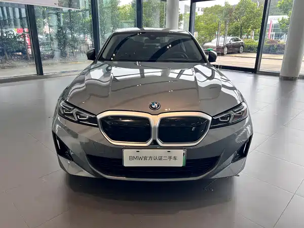 BMW i3 2022