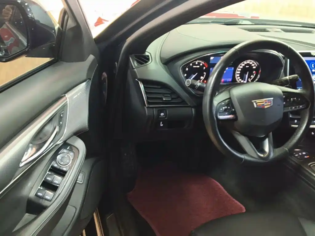 Cadillac CT5 2020 — фото 16