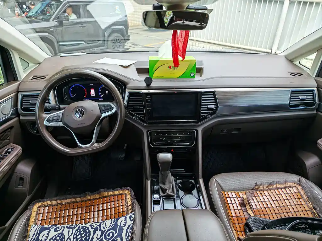 Volkswagen Viloran 2021