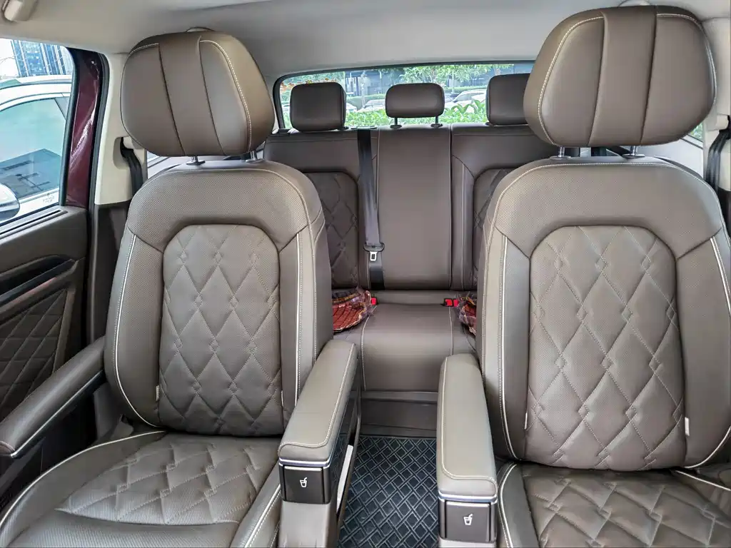 Volkswagen Viloran 2021