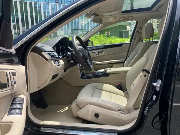 Mercedes-Benz E-Class 2014