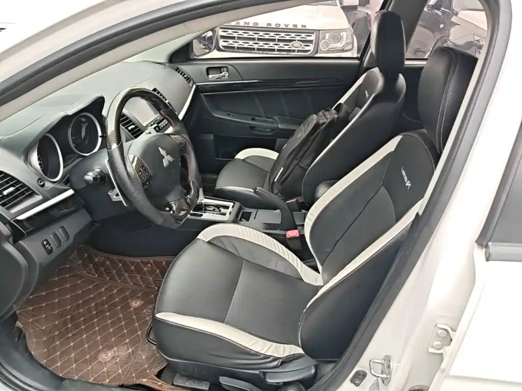 Mitsubishi Lancer EX 2018 — фото 15