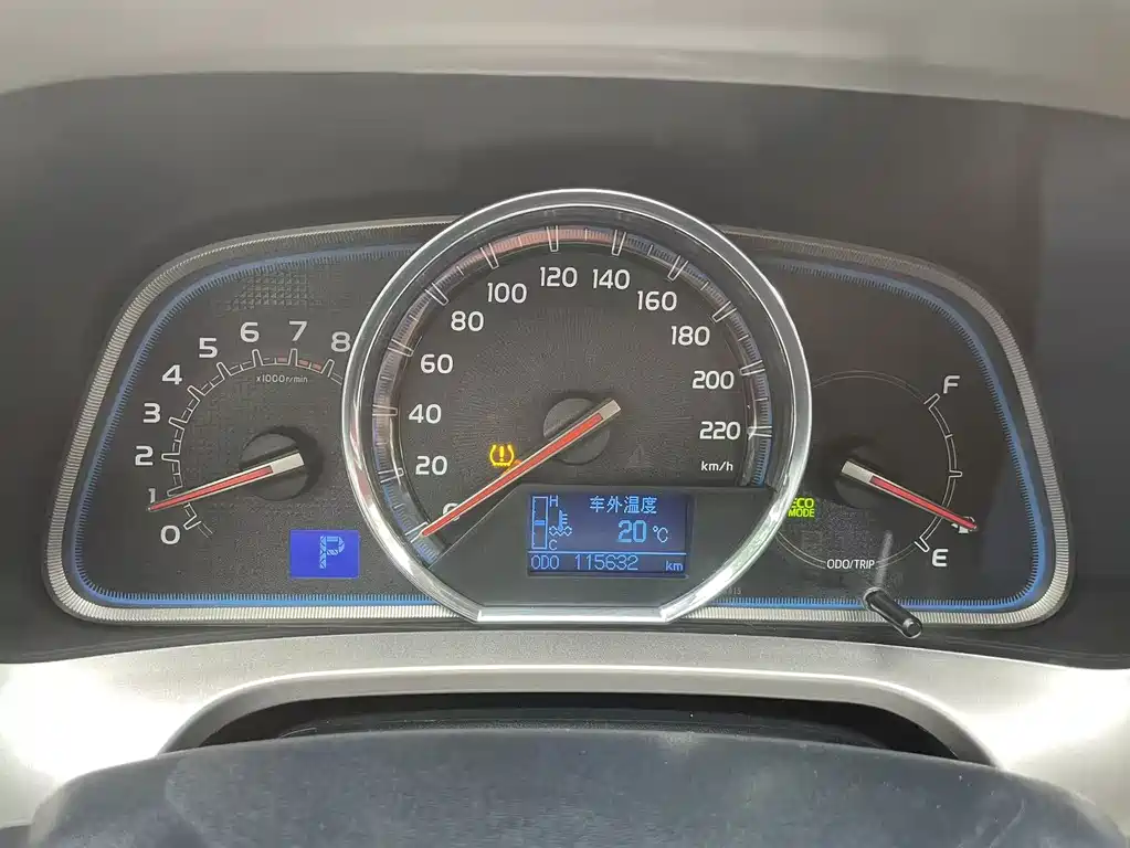Toyota RAV4 2015 — фото 12