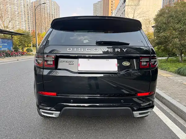 Land Rover Discovery Sport 2022