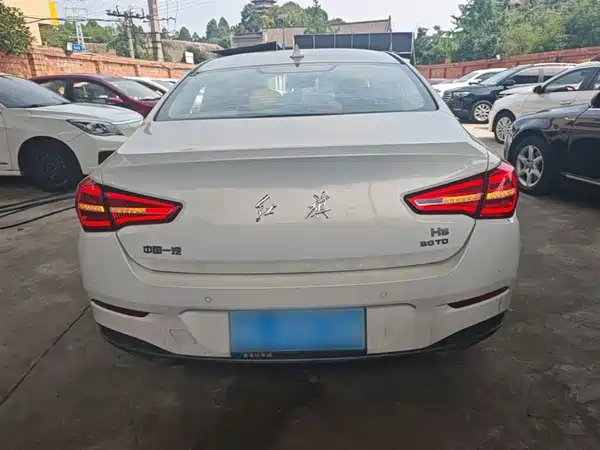 Hongqi H5 2019