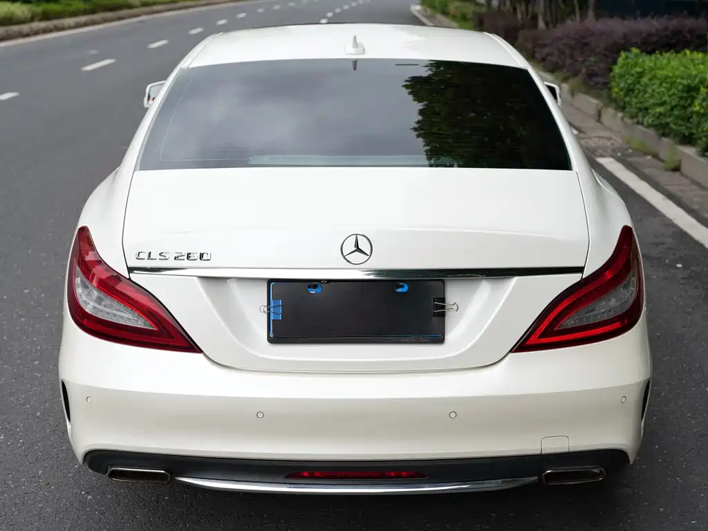 Mercedes-Benz CLS 2015 — фото 9