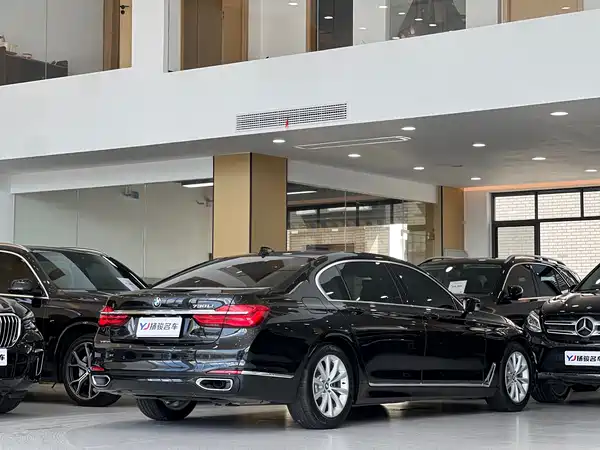 BMW 7 Series 2017