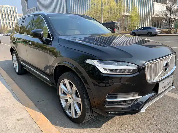 Volvo XC90 2015