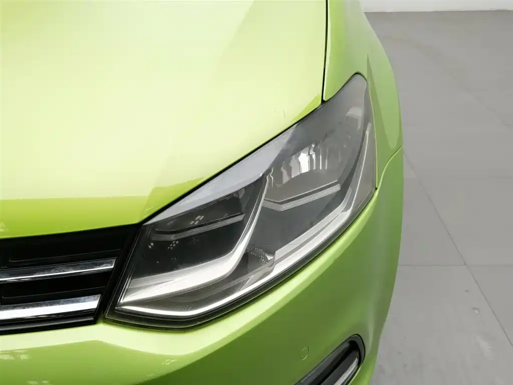 Volkswagen Polo 2014