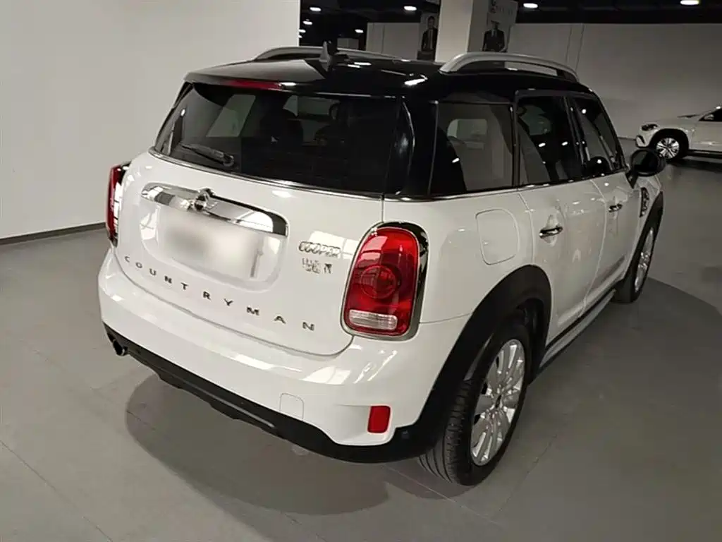 MINI Countryman 2018 — фото 7