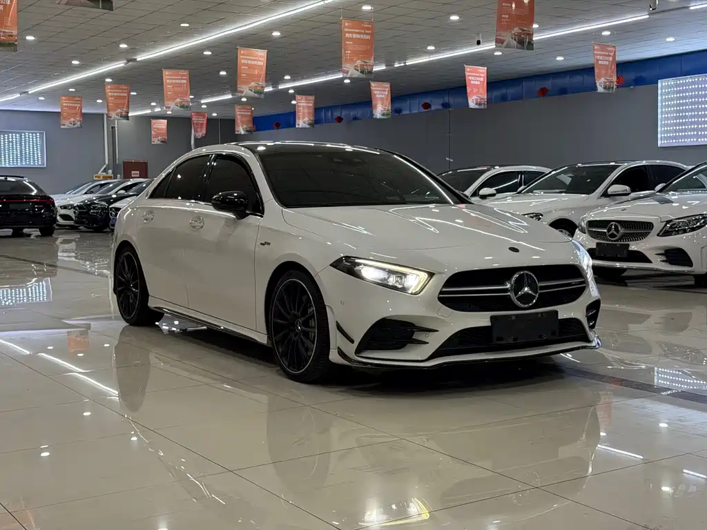 Mercedes-Benz A-Class AMG 2020 — фото 3