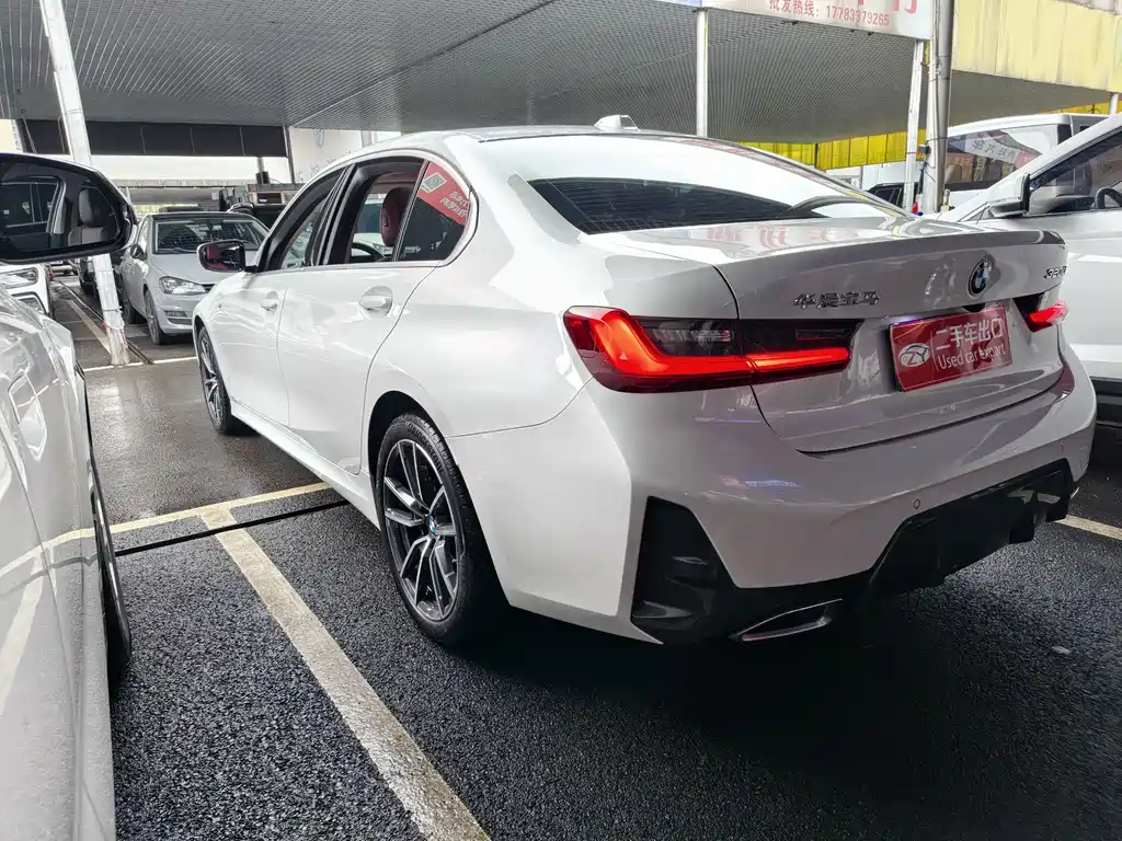 BMW 3 Series 2023