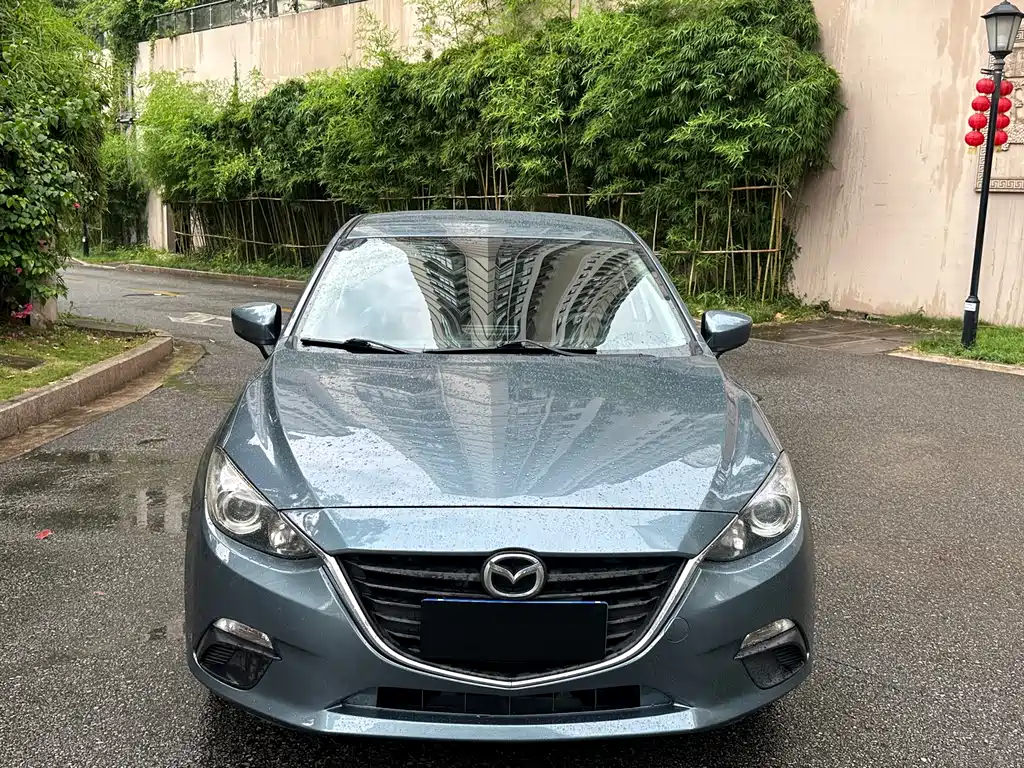 Mazda 3 Axela 2015 — фото 2