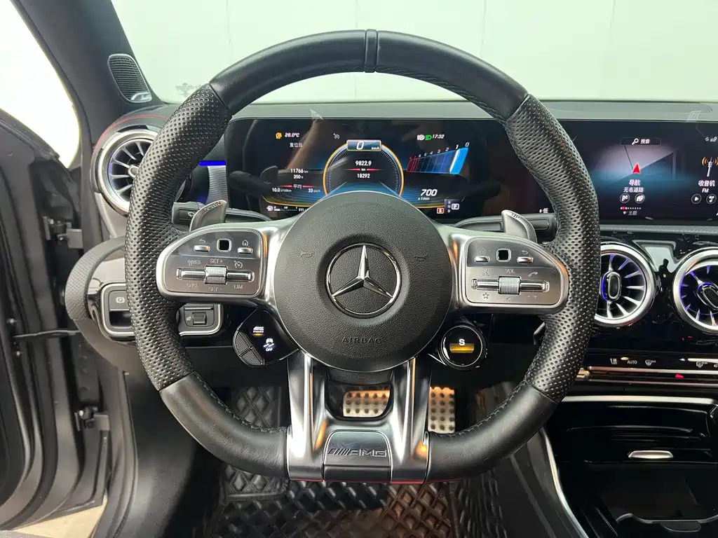 Mercedes-Benz A-Class AMG 2022 — фото 13