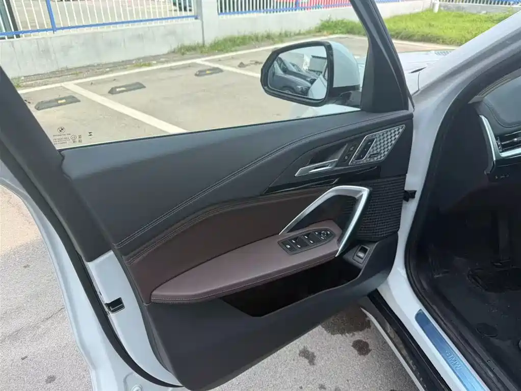 BMW X1 2025 — фото 12
