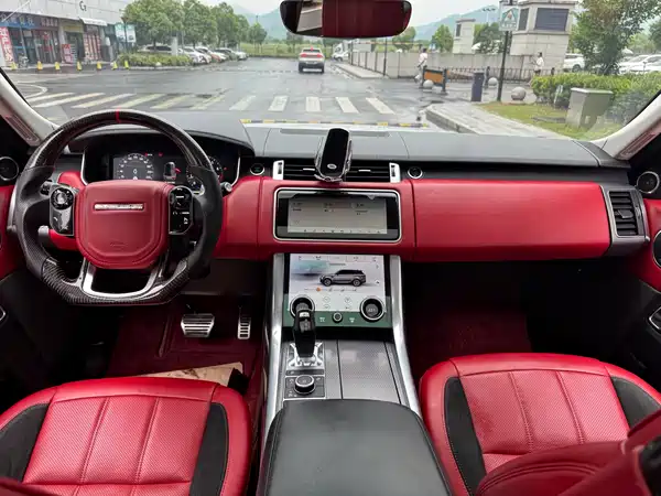 Land Rover Range Rover Sport 2020