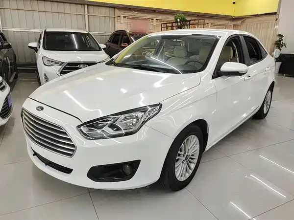 Ford Escort 2015