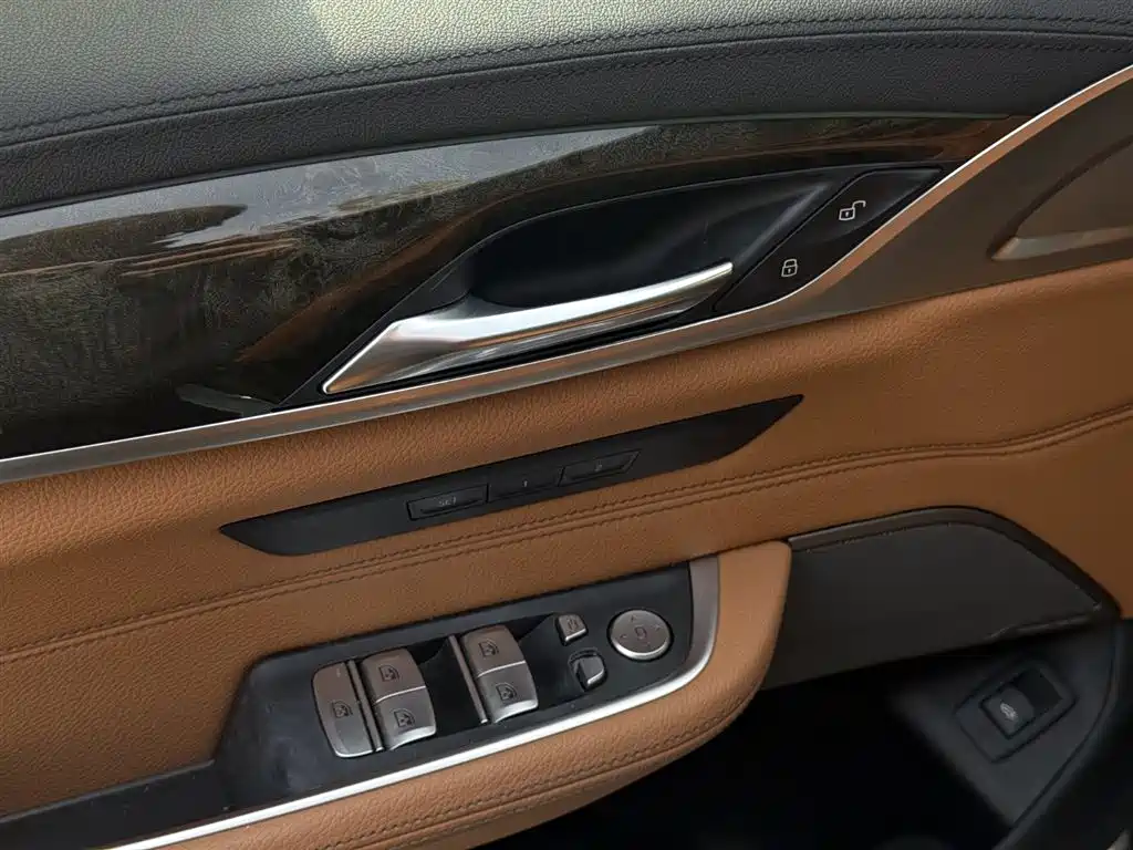 BMW 6 Series GT 2020 — фото 11