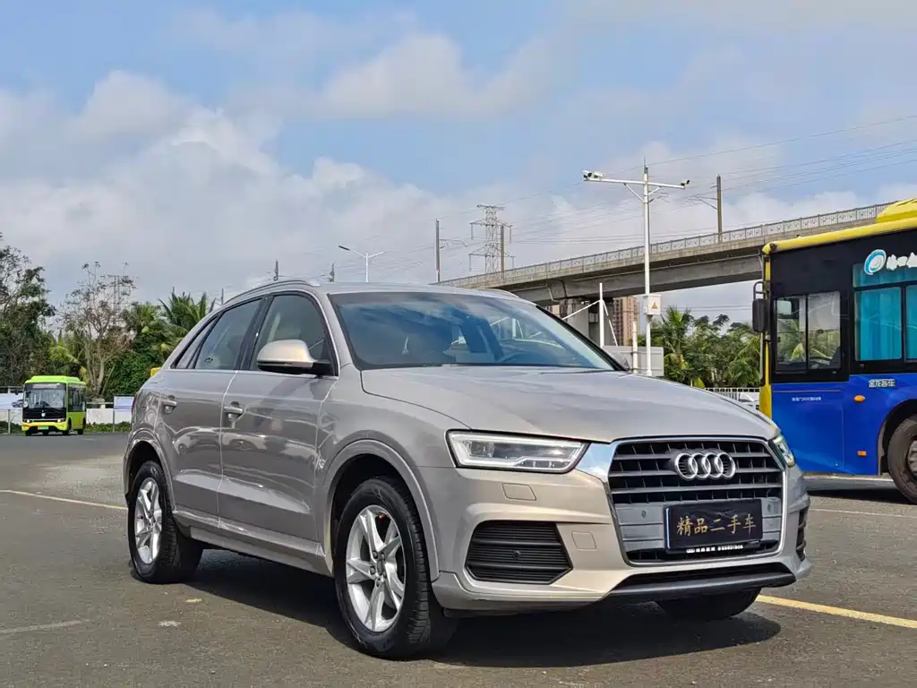 Audi Q3 2019 — фото 3