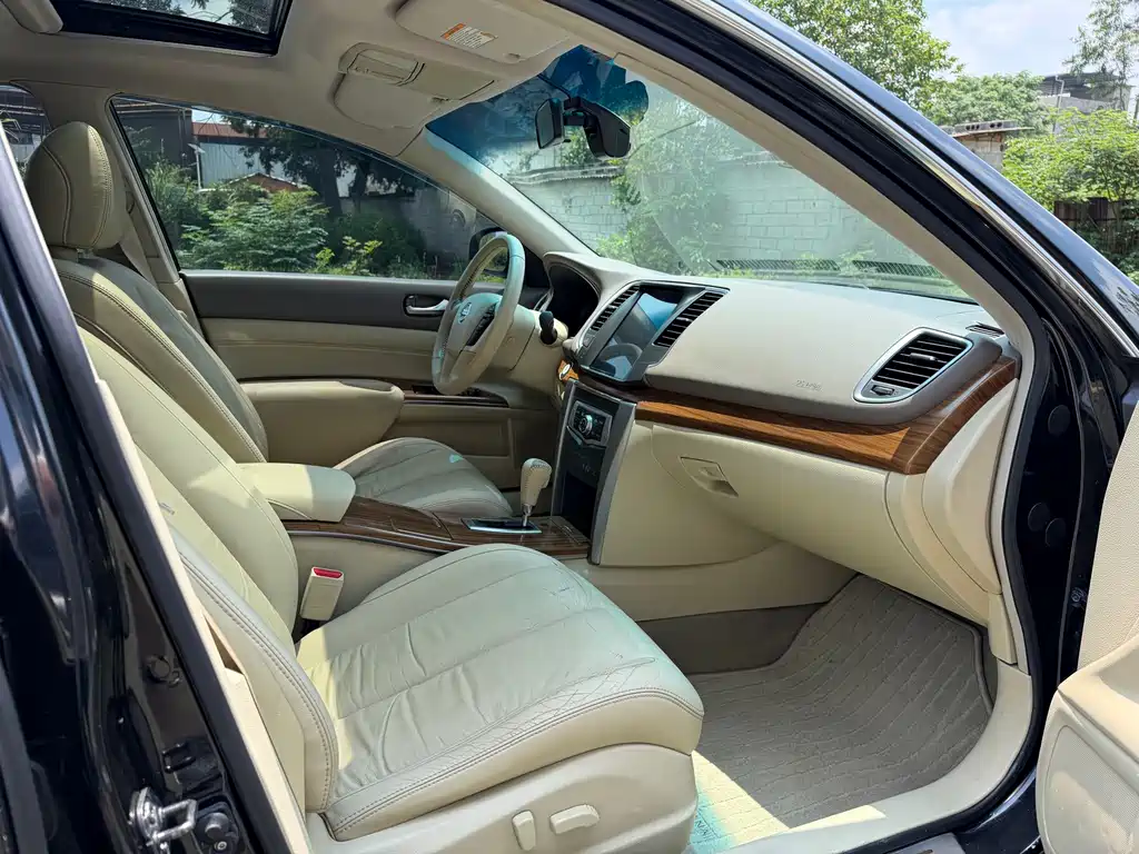 Nissan Teana 2011