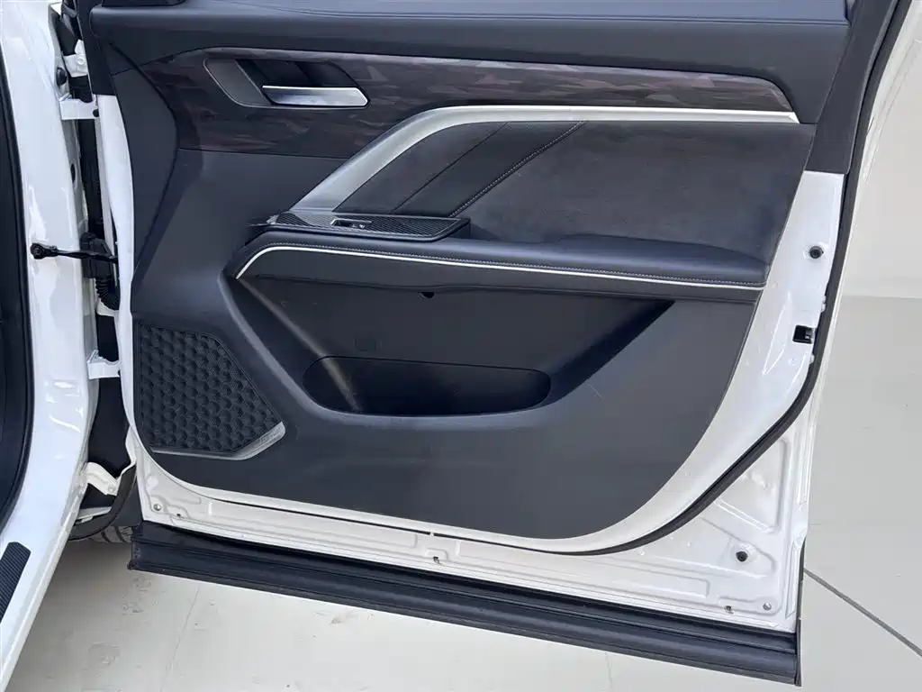 Haval H6 2023 — фото 16
