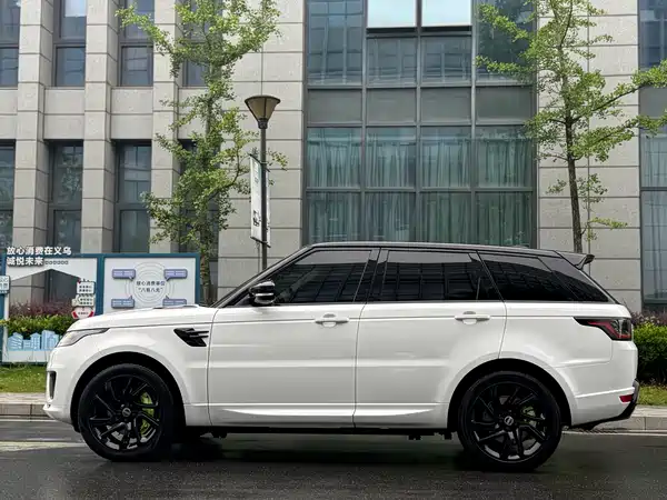 Land Rover Range Rover Sport 2020
