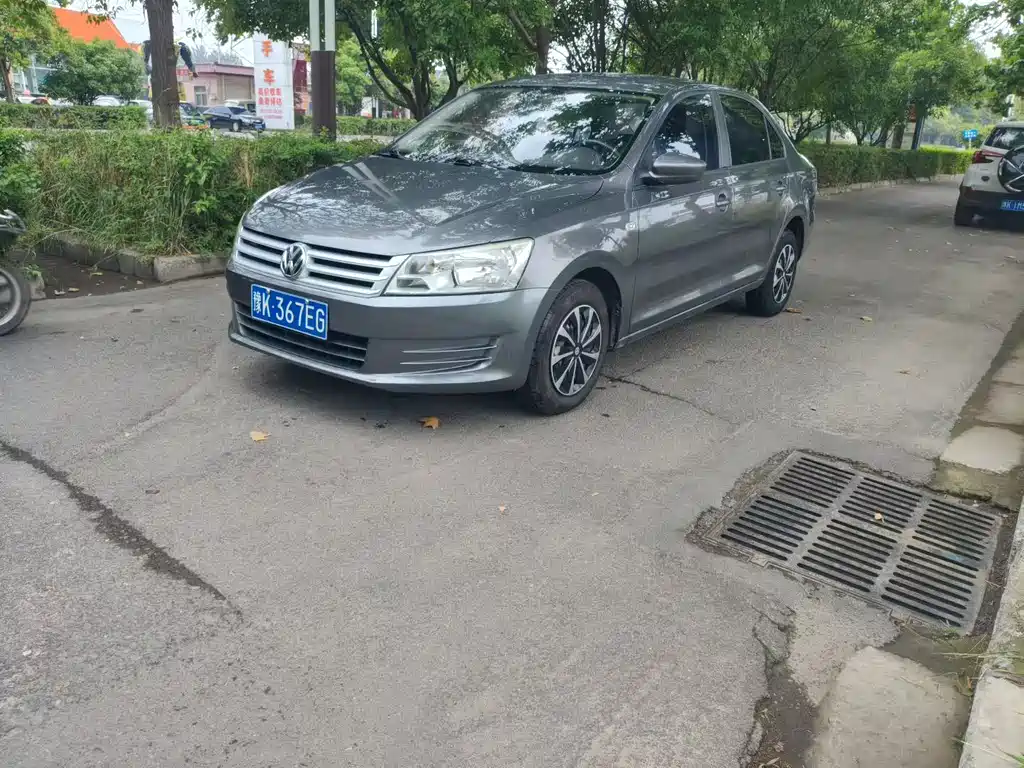 Volkswagen Santana 2014