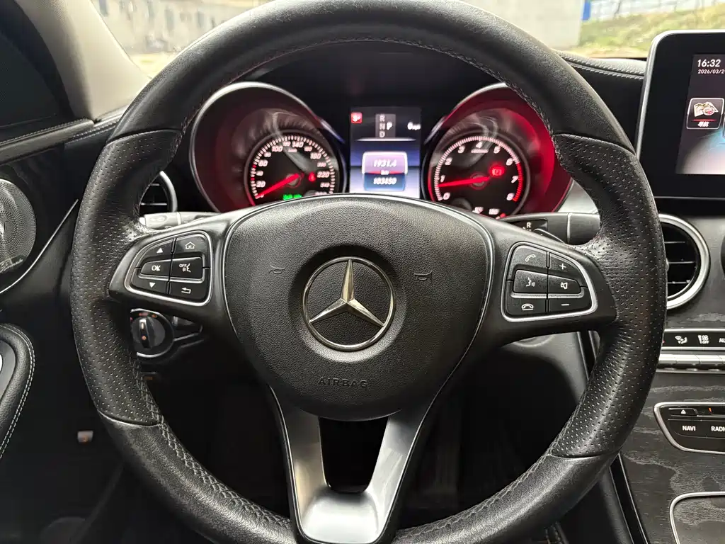 Mercedes-Benz C-Class 2017 — фото 8