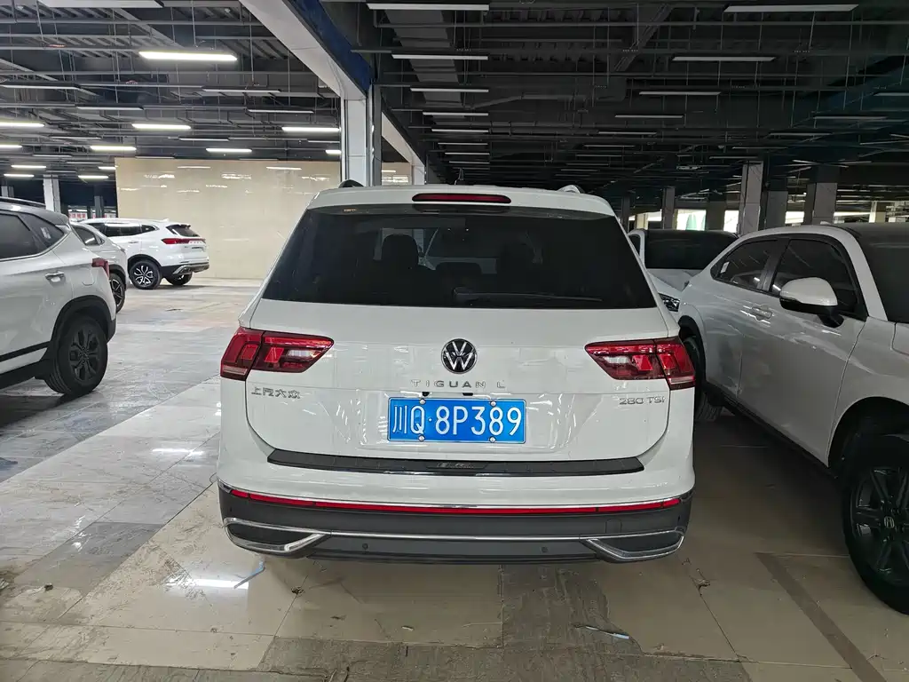 Volkswagen Tiguan L 2022 — фото 12