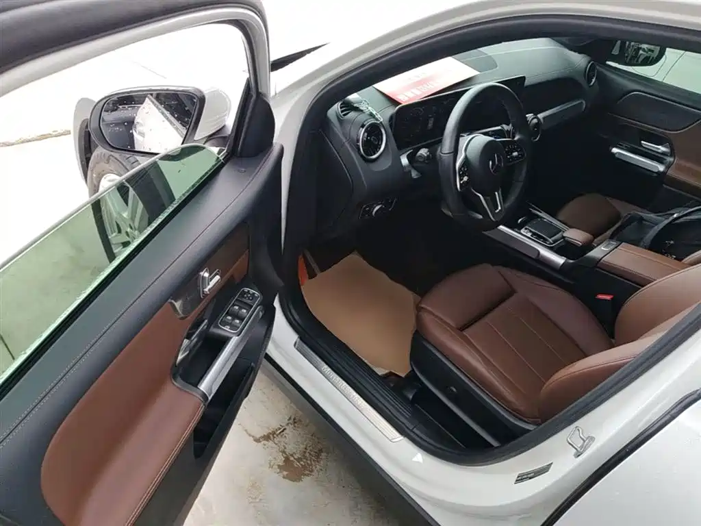 Mercedes-Benz GLB 2020 — фото 16