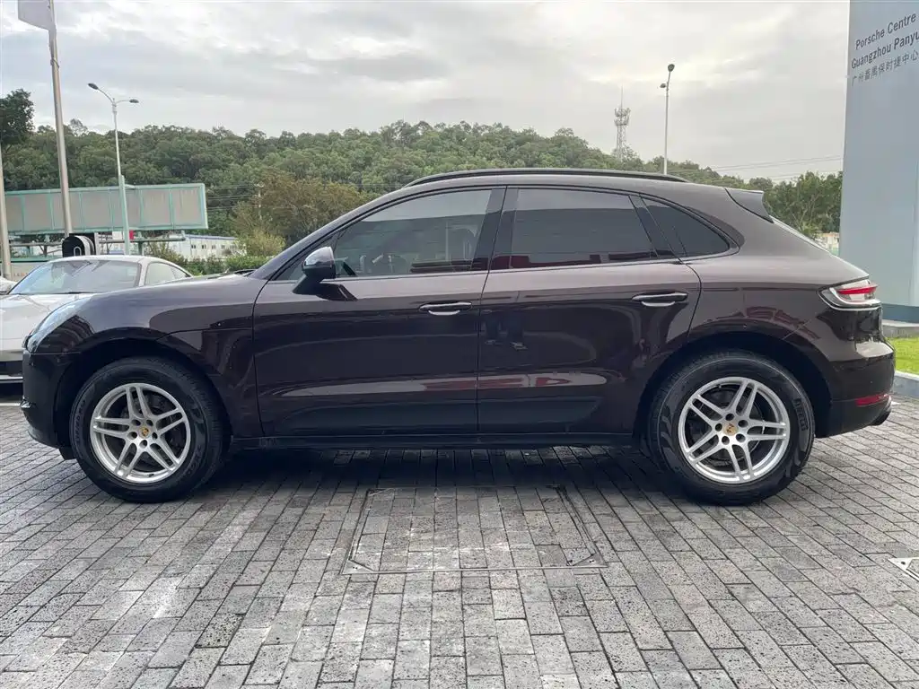 Porsche Macan 2021 — фото 4