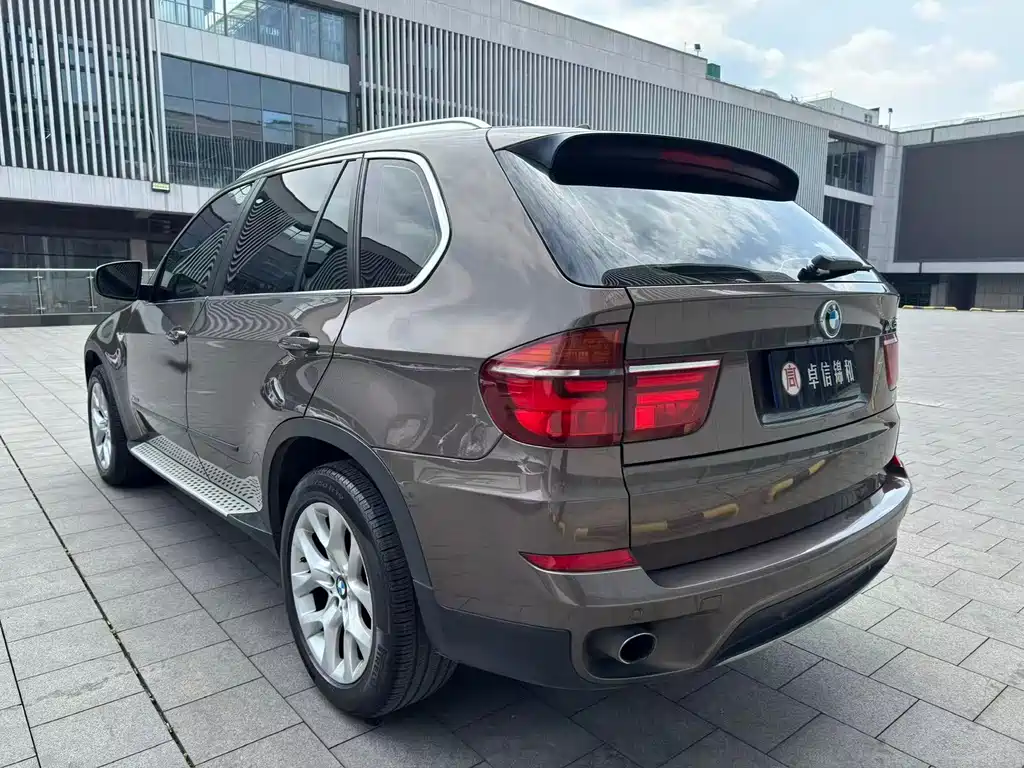 BMW X5 2012 — фото 6