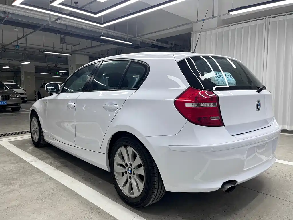 BMW 1 Series 2011