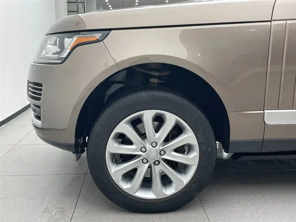 Land Rover Range Rover 2016 — фото 7