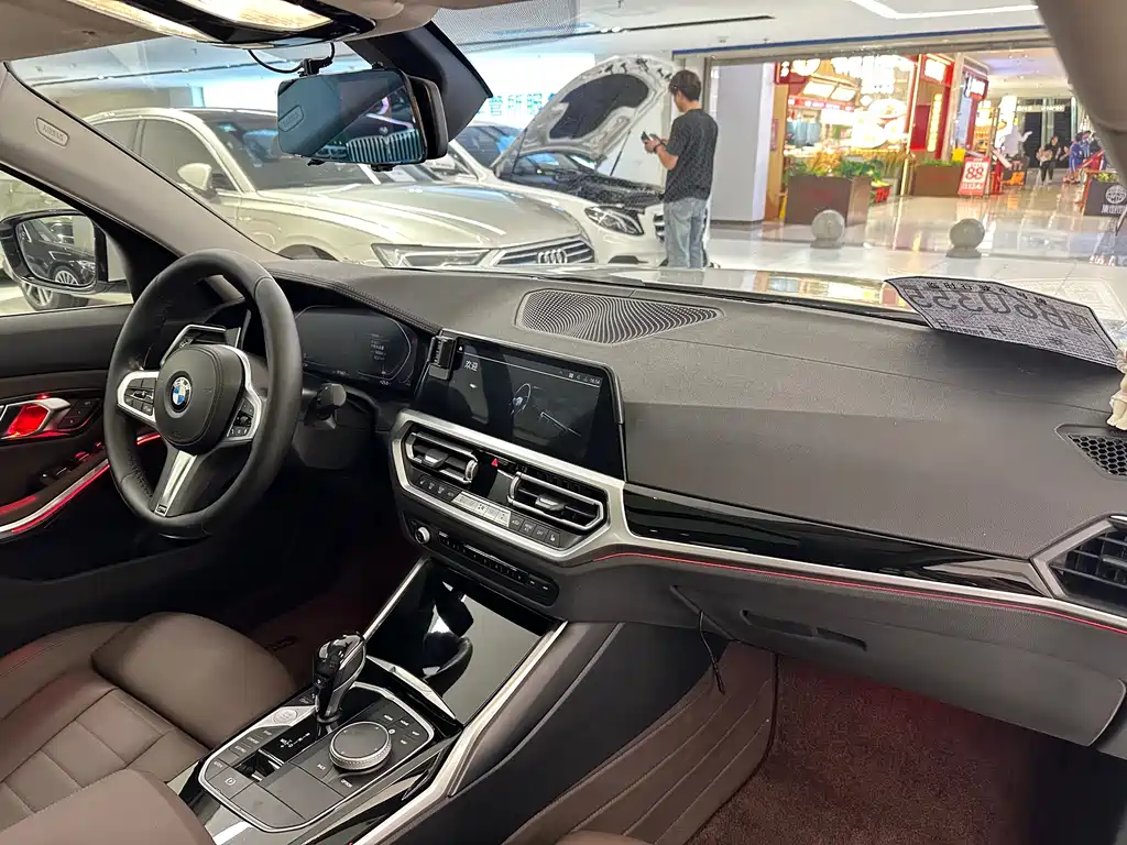 BMW 3 Series 2020 — фото 13