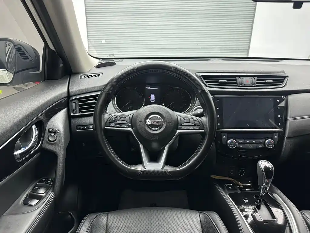 Nissan X-Trail 2023 — фото 14