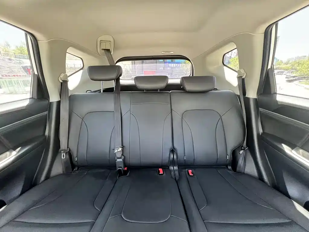 Haval M6 2019 — фото 13