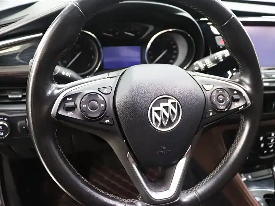 Buick Envision Plus 2018 — фото 14