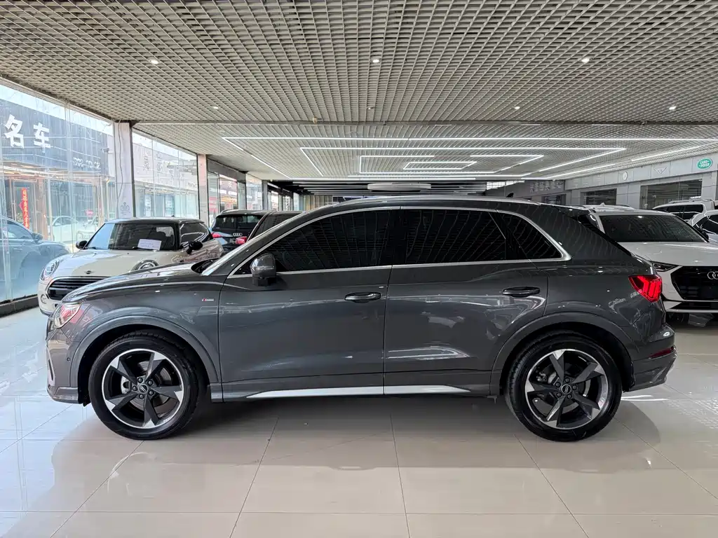 Audi Q3 2022