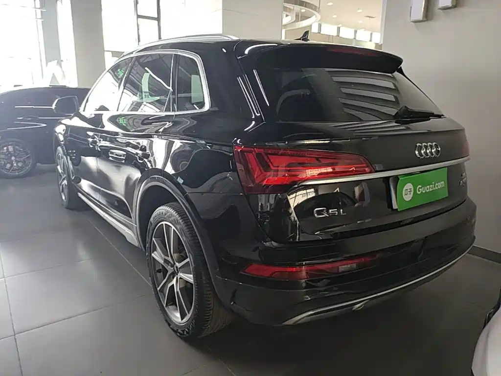 Audi Q5L 2023